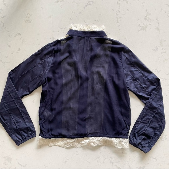 See By Chloe, very demure, long sleeve lace blouse, new condition, size 38/small - Picture 3 of 7